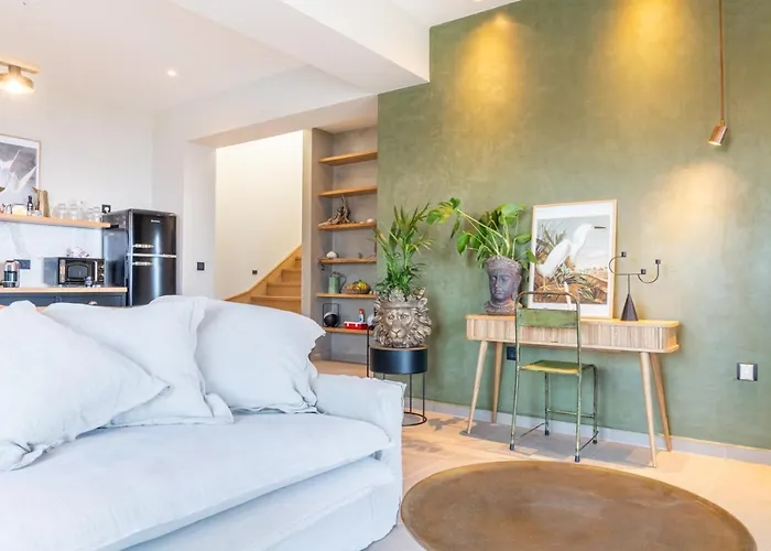 Esperanza Villa Anináta